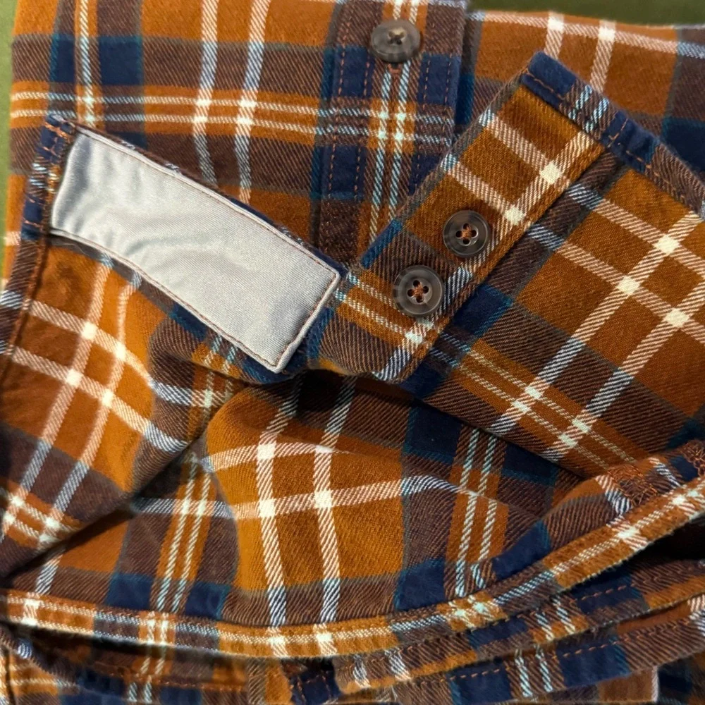 Women’s Duluth Trading Company Folklore Flannel Plaid Shirt - Picture 7 of 7